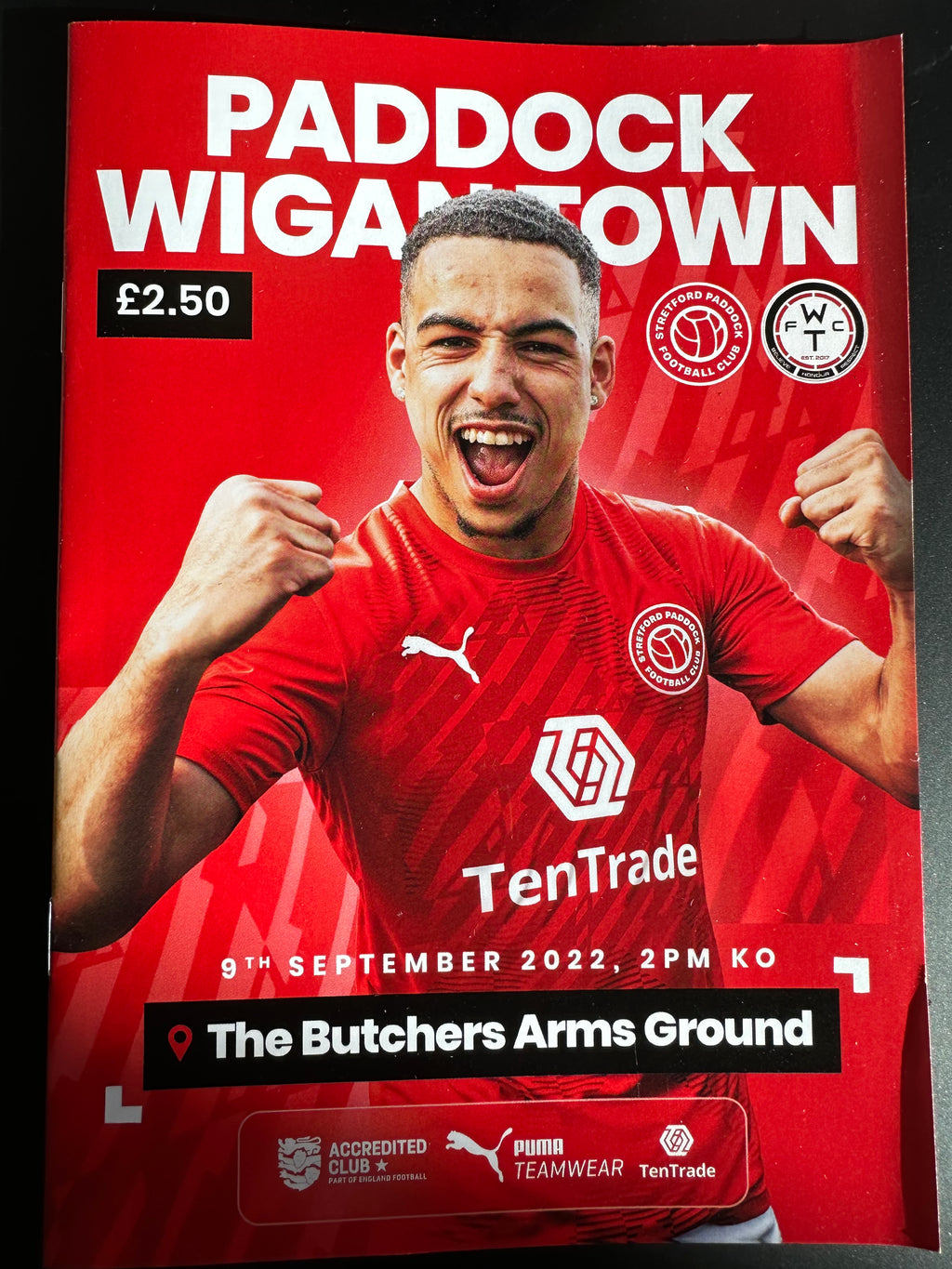 Programme Stretford Paddock Vs Wigan Town Issue #1 - Season 4